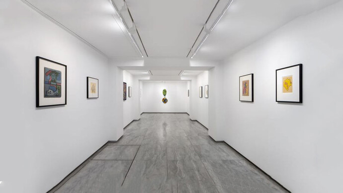 Divers artistes, Mille visages, vue d'exposition. Avec l’aimable autorisation de la galerie Mennour