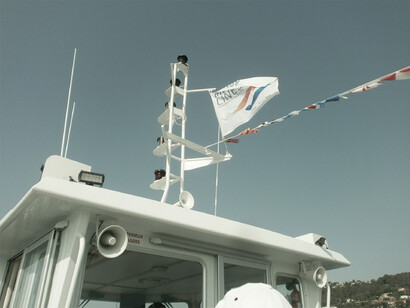 Voyage au bout de la mer, Île Sainte-Marguerite. Les pots d’échappement polluent et enquillent l’atmosphère dans certains coins de France et du monde