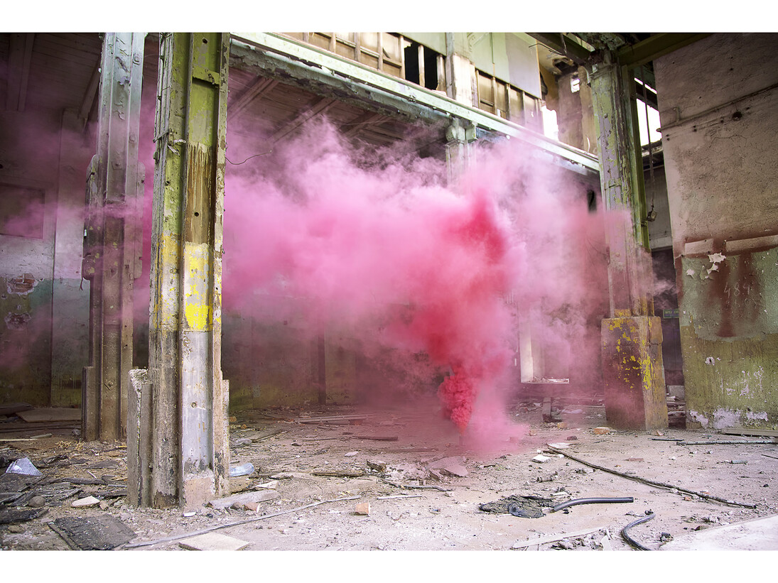 Filippo Minelli, Shape B/L, 2012 © Filippo Minelli. Image courtesy of Huxley-Parlour Gallery