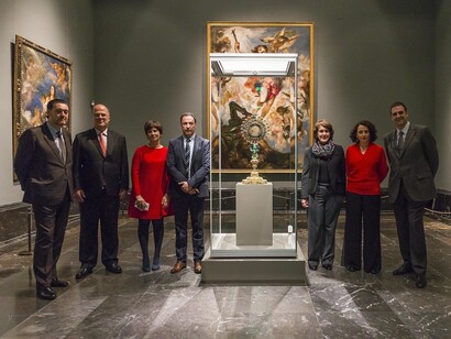 Pie de foto de izquierda a derecha: Miguel Zugaza, Director del Museo del Prado; José Darío Uribe, Gerente General del Banco de la República de Colombia; Marina Chinchilla, directora adjunta de Administración del Museo Nacional del Prado; Efraín Riaño, Director Unidad de artes y Otras Colecciones, Banco de la República de Colombia; Isabel del Castillo, Ministra Consejera Encargada de Asuntos Culturales, Embajada de Colombia; Ángela María Pérez Mejía, Subgerente del Banco de la República de Colombia; y Gabriele Finaldi, Director Adjunto de Conservación e Investigación del Museo del Prado. © Museo Nacional del Prado