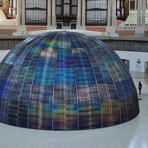 Eugènia Balcells, From the center, vista de exhibición. Cortesía del Museu Nacional d'Art de Catalunya