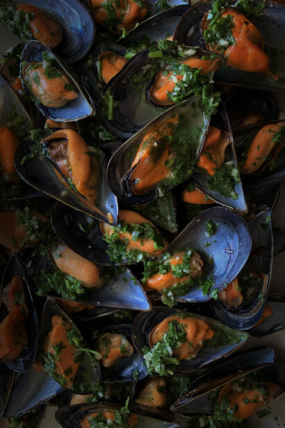 Cozze. Cosa mangiare in Puglia: riso, patate e cozze, il piatto che ti conquista con ogni senso