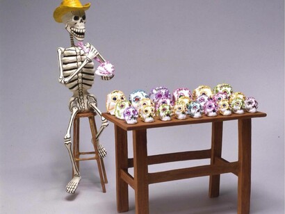 Paula García de Linares, Artesano de calaveras de azúcar (Sugar-Skull Artisan), 1992, polychrome cartoneria and sequins / cartonería policromada y lentejuelas, NMMA Permanent Collection, 1992.184, photo: Kathleen Culbert-Aguilar

