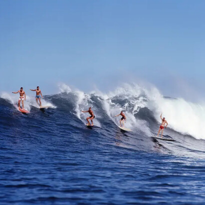 LeRoy Grannis, Waimea bay (no. 75), 1972. Courtesy of M+B Gallery