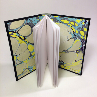 A Park Towne Place Holiday Affair Art + Craft Market. Courtesy of InLiquid Art + Design