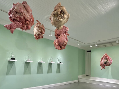 Lauren Ruiz, Fresh relics, exhibition view. Courtesy of Marquee Projects 