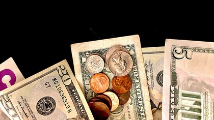 You’ll be a better investor if you accept that you know nothing