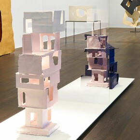 Rachel Khedoori, ausstellungsansicht. Mit freundlicher genehmigung von Hauser and Wirth