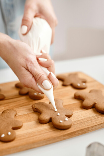 Comer demais no natal não precisa levar ao jejum retome sua dieta saudável hidrate-se bem e mantenha suas atividades físicas para recuperar o equilíbrio
