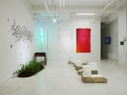 In the cloud, installation view 5