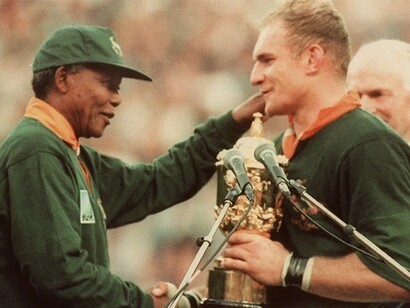 Conocedor de la capacidad del deporte para unir países, Mandela vio en el rugby el nexo capaz de hacer olvidar rencores
