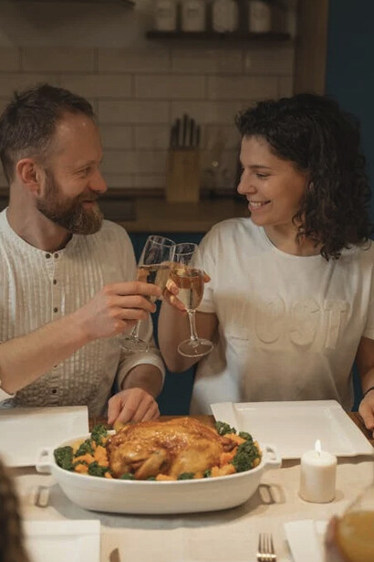 Brindando antes de la masacre