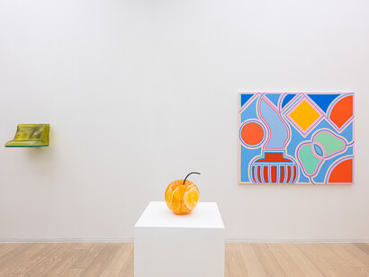 Holly Coulis, Nevine Mahmoud & Christina Ramberg. Courtesy of Simon Lee Gallery