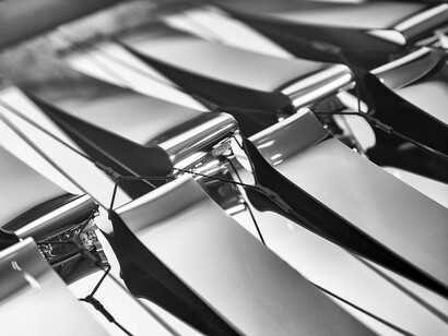 Riflessi e deformi, dettagli. Courtesy of Baccaro Art Gallery