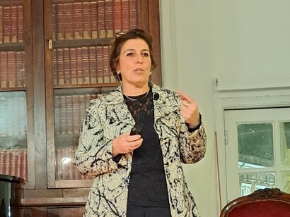 Alessia Donati al momento del discorso durante la cerimonia di consegna del Premio Pericu