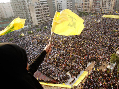 Manifestación popular de apoyo a la organización