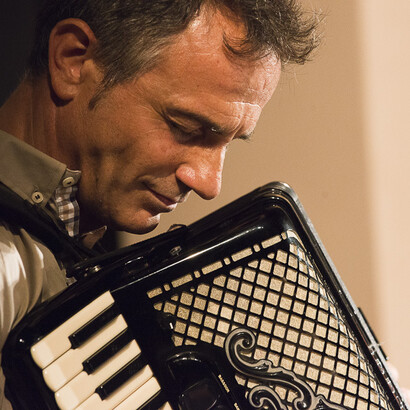 Luca di Bandeandré sul palco di  Castelbolognese