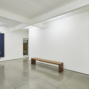 Nara Roesler e Richard Long, Mães, vista da exposição. Cortesia dos artistas e Galeria Nara Roesler. Foto por Rafael Salim