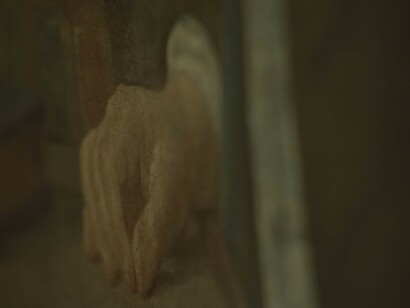 Mark Lewis, Invention au Louvre, 2014. Film HD coul., sil. © Mark Lewis et l’ONF