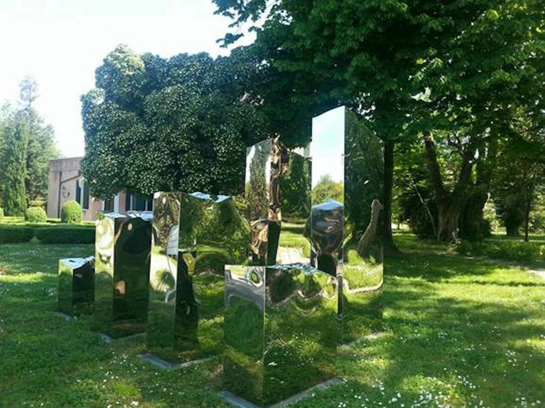 Helidon Xhixha. Courtesy of Uffizi Gallery