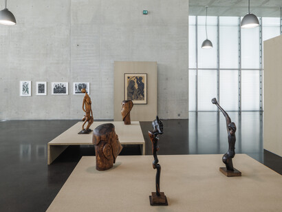 Michael Armitage, Maria Lassnig, Chelenge Van Rampelberg, ausstellungsansicht. Mit freundlicher genehmigung von Kunsthaus Bregenz