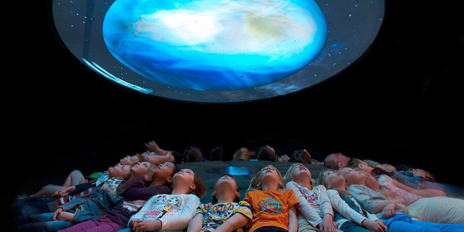 The Cosmos and the Solar System. Courtesy of Museum für Naturkunde