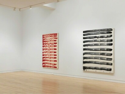 Painting Paintings, Exhibition view. Courtesy of Gagosian
