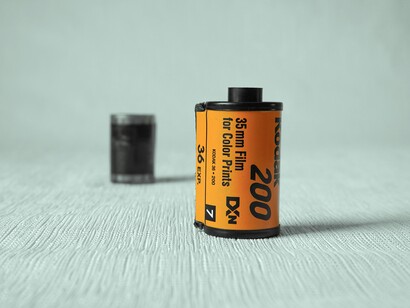 Se i Millennials hanno dovuto inseguire la stabilità, la Gen Z è costretta a inseguire il senso in un mondo liquido e complesso