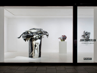 John Chamberlain, Entirelyfearless, Installation view of the exhibition © 2018 Fairweather & Fairweather LTD/Artists Rights Society (ARS), New York. Photo by J. Fernandes. Courtesy Gagosian