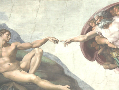 La Creazione di Adamo, Cappella Sistina, Musei Vaticani, Roma, Italia. Cerchiamo di riportare in vita gli Immortali, raccontare le loro imprese, portarli sotto i riflettori perché dal loro esempio, ancora vivo sotto i nostri occhi, possiamo reimparare continuamente la lezione: non solo per non dimenticare! Ma per trarre ispirazione, risvegliare l'ingegno, risvegliarsi dallo stupido sogno tecnologico…