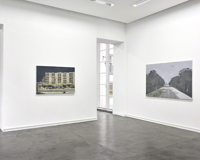 Tirana-Versailles, Exhibition view. Courtesy of Galerie Mitterrand