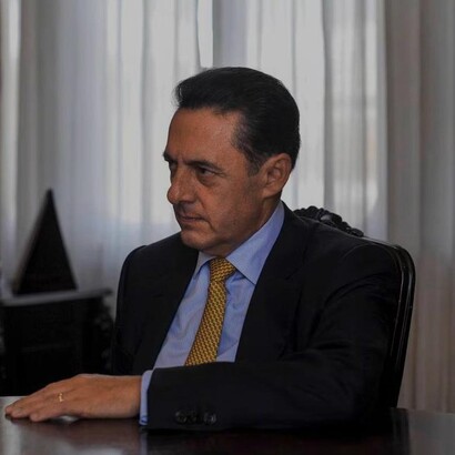 Antonio Álvarez Desanti se postuló como candidato presidencial de Liberación Nacional para las elecciones nacionales de 2018