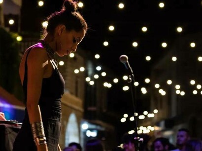 Salwa Jaradat is concentrated and ready to deliver a magnificent performance for the eager Lebanese public in Hammana, Lebanon