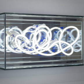 Brigitte Kowanz, Introduction of the Euro 01.01.2002 - Biennial Edition, 2017, Neon, Spiegel, Ed. 1/9 + 2 AP, 20 x 45 x 19 cm / 7 7/8 x 17 3/4 x 7 1/2 inches