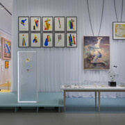 Various artists, Artists’ jewelry. From cubism to pop, the Diane Venet collection, exhibition view. Courtesy of Norton Museum of Art