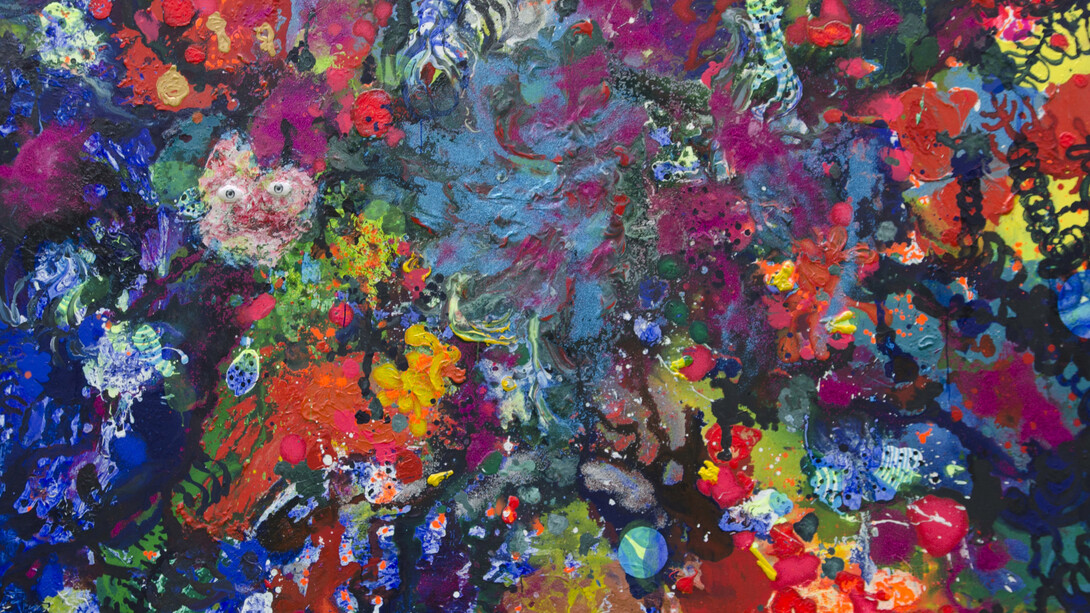 Reconciliation - Ground Zero, 2018, acrylic, ink, thread, resin, colour pigment, and glitter on canvas, 200 x 287 cm, © Entang Wiharso, courtesy of the artist and Mizuma Gallery
