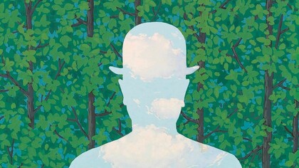 Il professor Polimori si tolse la bombetta e l’appese al chiodo della cappelliera