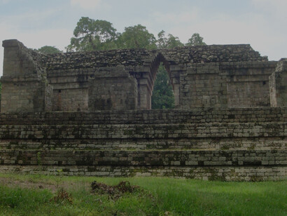 Un tempio sull’acropoli, Copán, Honduras. Un viaggio tra le antiche rovine maya