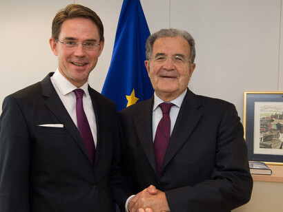Romano Prodi e Jyrki Katainen nel 2017