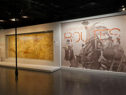 L'Afrique des routes, Exhibition view. Courtesy of Musée du Quai Branly