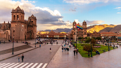 Plaza de Armas en la ciudad de Cusco, Perú