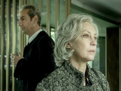 Margherita Buy e Fabrizio Gifuni in una scena del film "Esterno Notte" di Marco Bellocchio