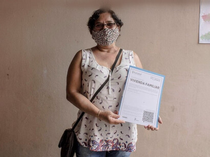 Relevar barrios implica caminar sus calles, dialogar con vecinos y registrar datos clave que permiten a las familias acceder a derechos básicos