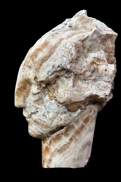 Emily Young, Lady of the Mountain, Onyx, 54 x 24 x 34 cm