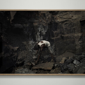 Toutes les images: Luc Delahaye, installation view, Courtesy of the artist and Galerie Nathalie Obadia, Paris/Bruxelles
