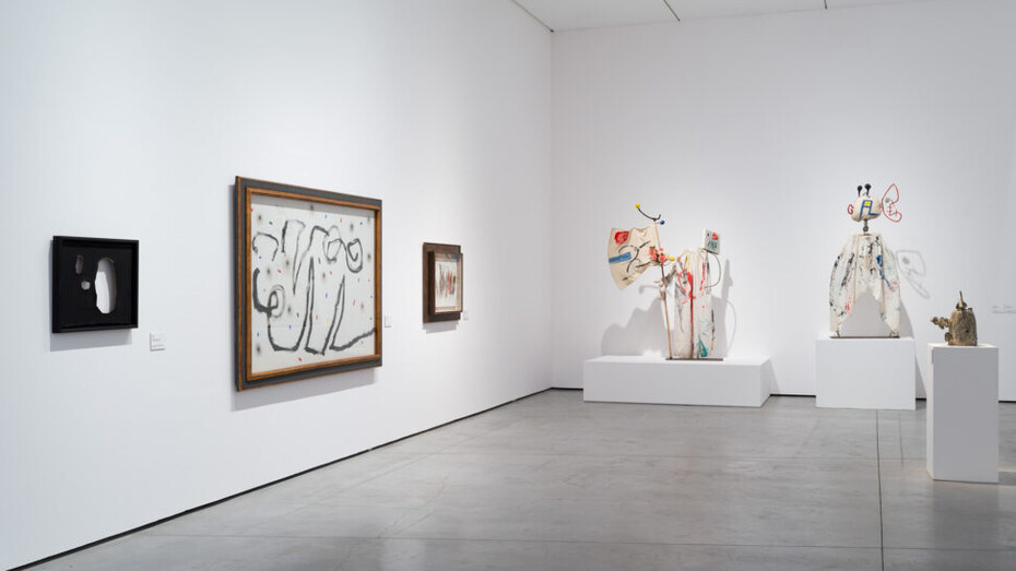 Joan Miró, Paysage Miró. Pintar entre las cosas, vista de exhibición. Cortesía de Es Baluard Museu d'Art Contemporani de Palma