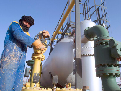 La crisis entre Argelia y España se mantiene abierta, a pesar de que, en sus últimos comunicados, el país magrebí ha insistido en su intención de garantizar el comercio entre ambos países