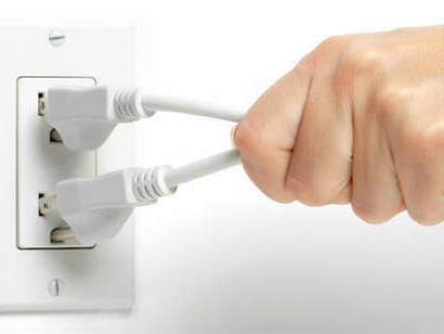 Nos hemos convertido en esclavos de la electrónica: ¿imaginamos nuestra vida sin enchufes o baterías para tantos dispositivos como hay en los hogares?