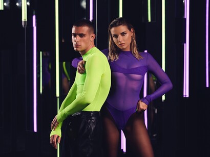 Not After Ten Sunrise bodysuit di Veronica Ferraro: una coloratissima capsule di body realizzati in tulle stretch