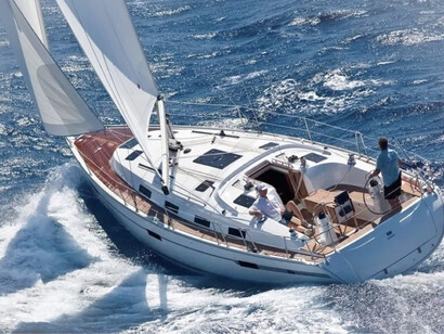 Traversée en voilier de la Corse à la France. Tenter l’expérience en voilier, c’est réaliser que le trajet est aussi important que la destination © Sailcoop